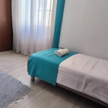 Nocleg ze śniadaniem Omir