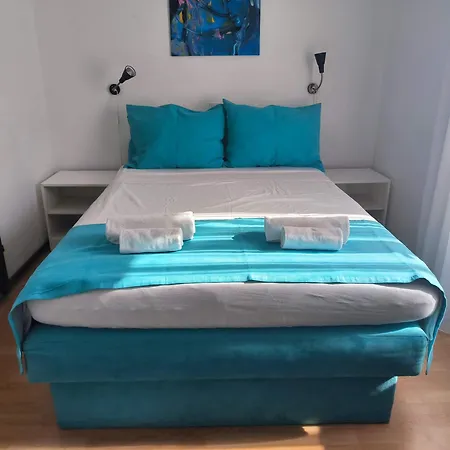 Bed & Breakfast Omir Pula