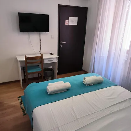 Omir Bed & Breakfast