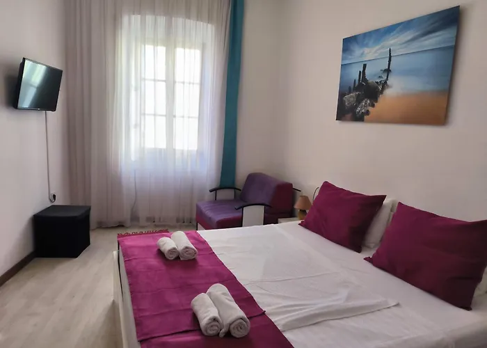 Alojamento de Acomodação e Pequeno-almoço Omir