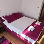 Omir Готель типу 