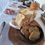 Omir Готель типу 