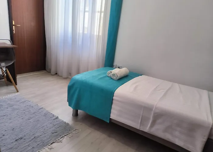 Nocleg ze śniadaniem Omir