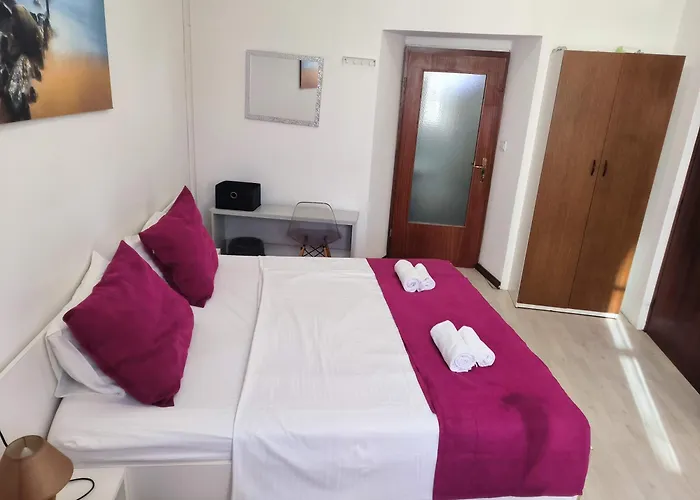 Omir Bed & Breakfast