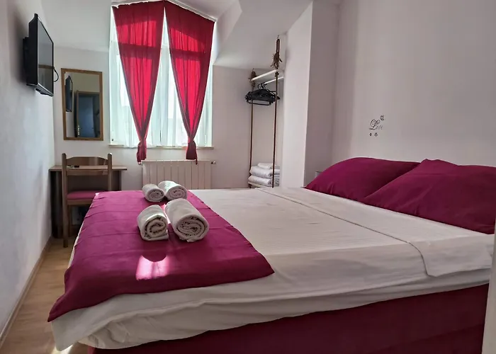 Bed & Breakfast Omir 3*