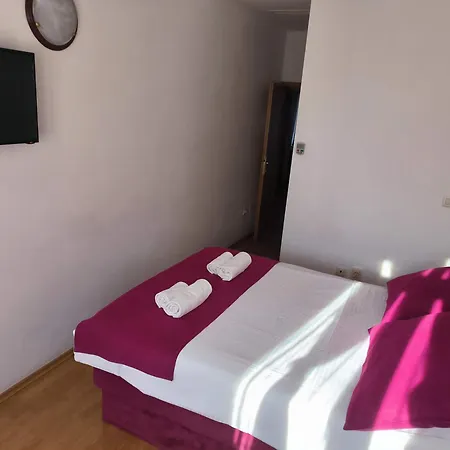 Omir Bed & Breakfast 3*