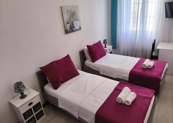 Omir Bed & Breakfast 3*